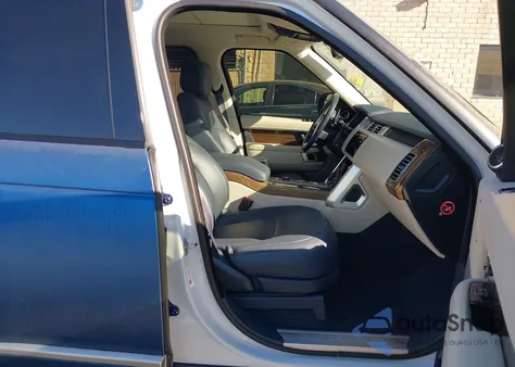 2018 Land Rover Range Rover 5.0L V8 Supercharged z USA, uszkodzony, nr VIN SALGS2RE0JA389858